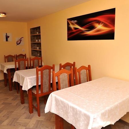 Pokoje I Apartamenty Iwona Ciechocinek Exterior foto