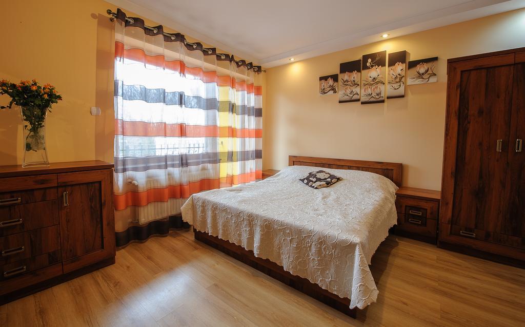 Pokoje I Apartamenty Iwona Ciechocinek Exterior foto