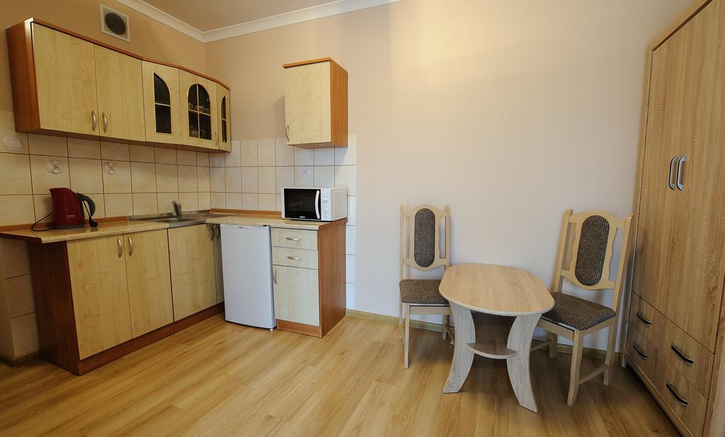 Pokoje I Apartamenty Iwona Ciechocinek Exterior foto